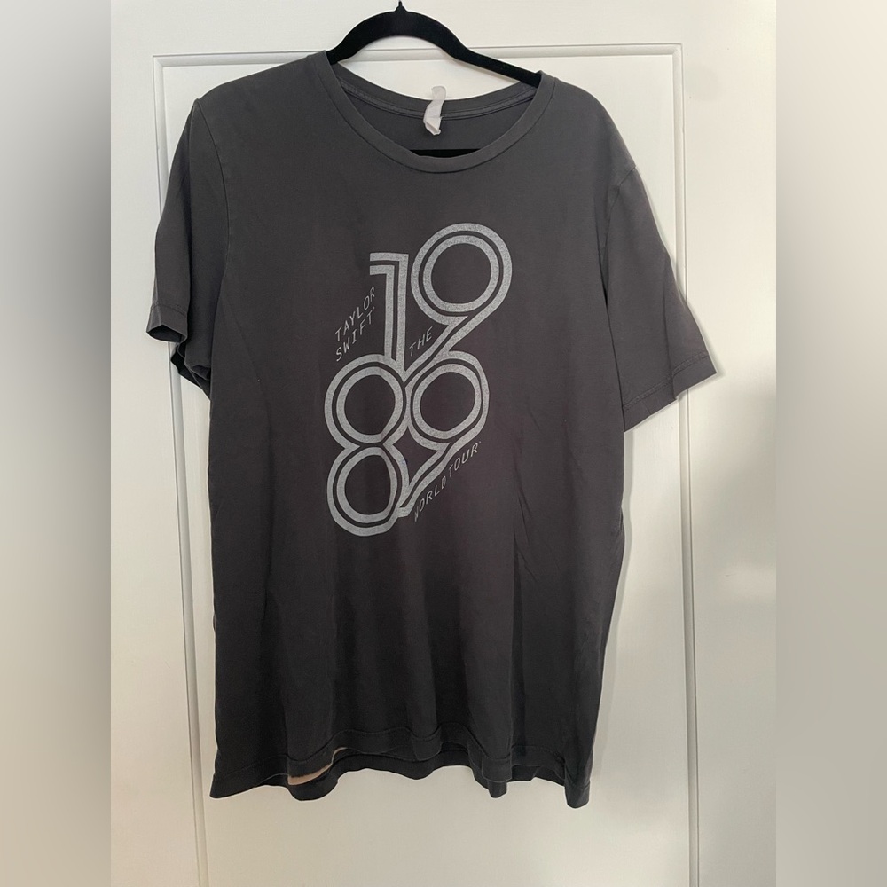 Taylor Swift 1989 World Tour Tee